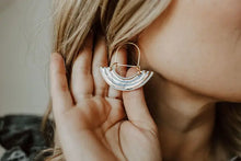 Load image into Gallery viewer, Gold Stripe Arch Earrings