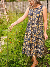 Load image into Gallery viewer, Thais Tiered Sleeveless Dress - Navy Floral