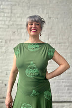 Load image into Gallery viewer, Olympia Top - Moss Hot Air Balloon
