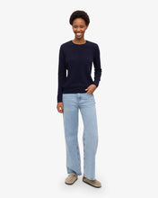 Load image into Gallery viewer, Women's Light Merino Wool Crew Sweater