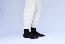 Load image into Gallery viewer, Nishiguchi Kutsushita, Wool, Made in Japan, Ethically Produced, Socks