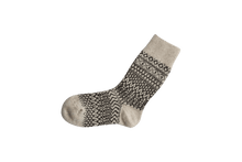 Load image into Gallery viewer, Nishiguchi Kutsushita, Wool, Made in Japan, Ethically Produced, Socks, Jaquard, Patterned, Oatmeal