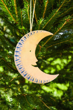Load image into Gallery viewer, Man on the Moon Screen Printed Board Decoration