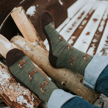 Load image into Gallery viewer, Woman's Deer Merino Wool Socks