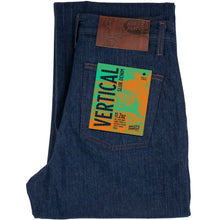 Load image into Gallery viewer, Men's Pleated Trousers - Vertical  Slub Denim