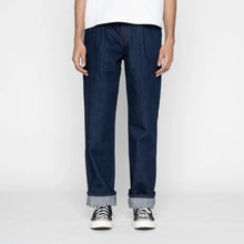 Load image into Gallery viewer, Men's Pleated Trousers - Vertical  Slub Denim