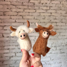 Load image into Gallery viewer, Highland Cow Finger Puppet - White