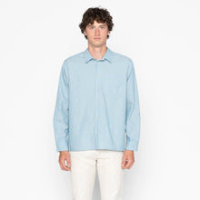 Load image into Gallery viewer, Men's True Shirt Selvedge Chambray - Pale Blue