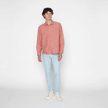 Load image into Gallery viewer, Men's True Shirt Selvedge Chambray - Red