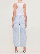 Load image into Gallery viewer, Taylor Relaxed Barrel Jeans Ultra High Rise - Crystal Lake 27&quot; Inseam