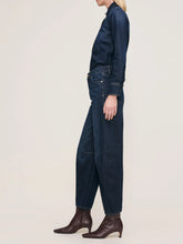 Load image into Gallery viewer, Miro Rigid Barrel High Rise Jeans - Ventura