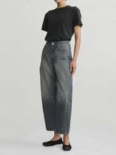 Load image into Gallery viewer, Miro Barrel High Rise Jeans - Ash Grey