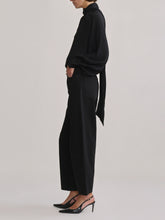 Load image into Gallery viewer, Miro Barrel High Rise Jeans - Black