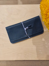 Load image into Gallery viewer, KNOT Leather Wallet Wide