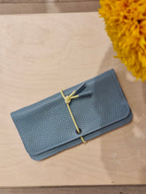 Load image into Gallery viewer, KNOT Leather Wallet Wide