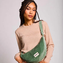 Load image into Gallery viewer, Andrea Velvet Waist Bag