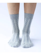 Load image into Gallery viewer, Cable Knit Dress Socks