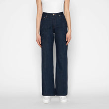 Load image into Gallery viewer, Strong Girl - Nightfall Selvedge Indigo Jeans