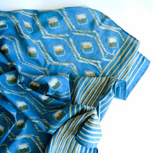 Load image into Gallery viewer, Cotton Silk Scarf - Bali