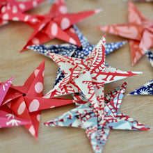 Load image into Gallery viewer, Origami Star Garland Kit