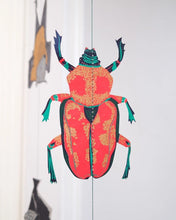 Load image into Gallery viewer, Insects Vertical Wall Hanging