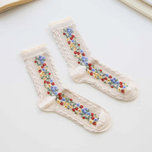 Load image into Gallery viewer, Women's Retro Floral Lace Trim Socks