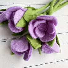 Load image into Gallery viewer, Felted Tulip Stem