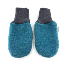 Load image into Gallery viewer, Kids Wool Mittens
