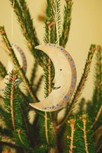 Load image into Gallery viewer, Man on the Moon Screen Printed Board Decoration
