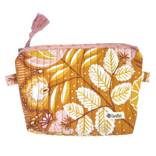 Load image into Gallery viewer, Handker Quilted Pouches