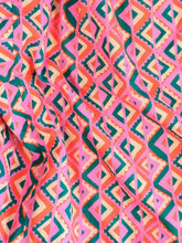 Load image into Gallery viewer, Handker Reversible Velvet Robe
