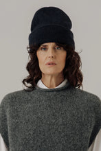 Load image into Gallery viewer, Baby Alpaca Andes Beanie