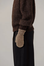 Load image into Gallery viewer, Alpaca Boucle Mittens
