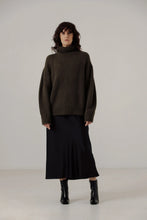 Load image into Gallery viewer, Alpaca Heritage Turtleneck