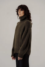 Load image into Gallery viewer, Alpaca Heritage Turtleneck