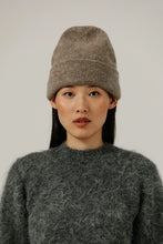 Load image into Gallery viewer, Baby Alpaca Andes Beanie