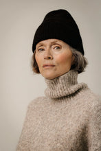 Load image into Gallery viewer, Baby Alpaca Rib Beanie