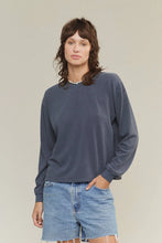 Load image into Gallery viewer, Cropped Long Sleeve