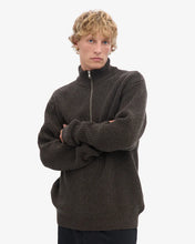 Load image into Gallery viewer, Unisex Merino Wool Quarter Zip Sweater