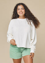 Load image into Gallery viewer, Cropped Long Sleeve