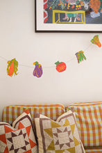 Load image into Gallery viewer, Vegetable Sewn Garland