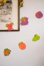 Load image into Gallery viewer, Vegetable Sewn Garland
