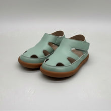Load image into Gallery viewer, Sprout Barefoot Sandals