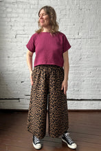 Load image into Gallery viewer, Cropped Saskia Top