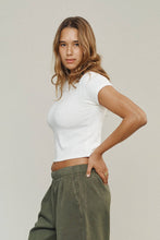 Load image into Gallery viewer, Isola Tee