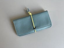 Load image into Gallery viewer, KNOT Leather Wallet Wide