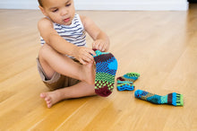 Load image into Gallery viewer, Solmate Kids Socks
