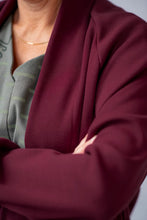 Load image into Gallery viewer, Short Embrace - Merlot
