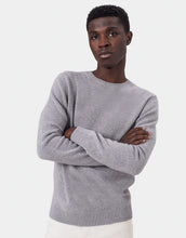 Load image into Gallery viewer, Men&#39;s Classic Merino Wool Crew Sweater