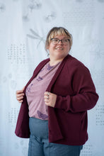 Load image into Gallery viewer, Short Embrace - Merlot